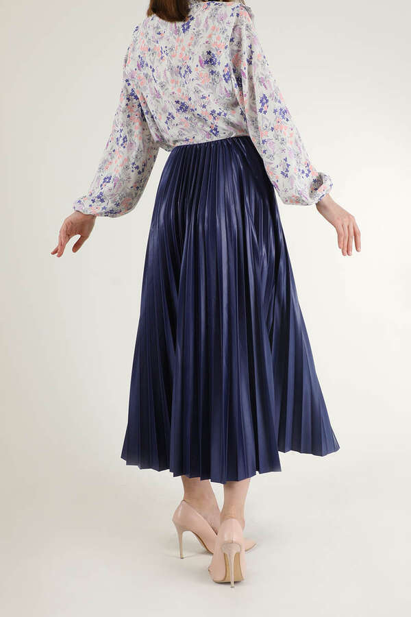 Pleated Skirt Saks - 5