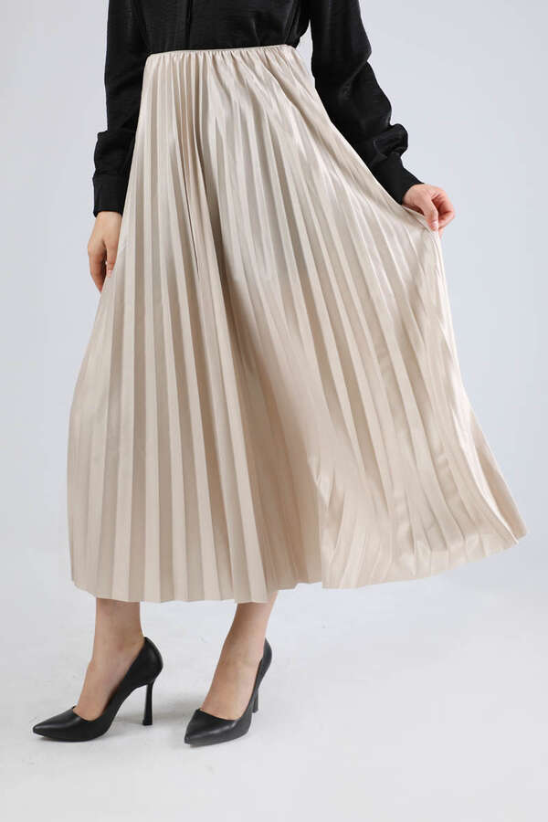 Pleated Skirt Stone - 2