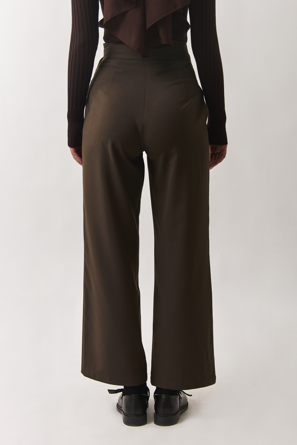 Pleated Waistband Trousers Brown - 6
