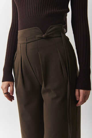 Pleated Waistband Trousers Brown - 2