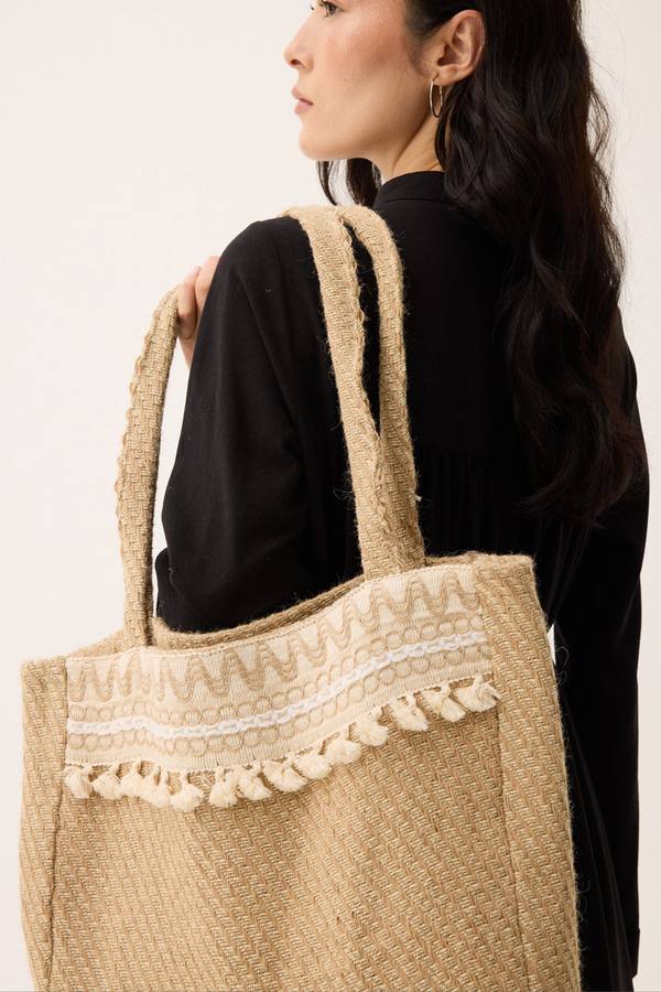 Püskül Detaylı Çanta Camel - 11