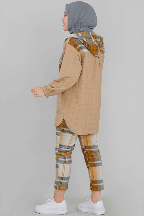 Quilted Checkered Set Camel - 3