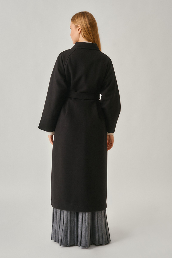 Raglan Sleeve Basic Coat Black - 11