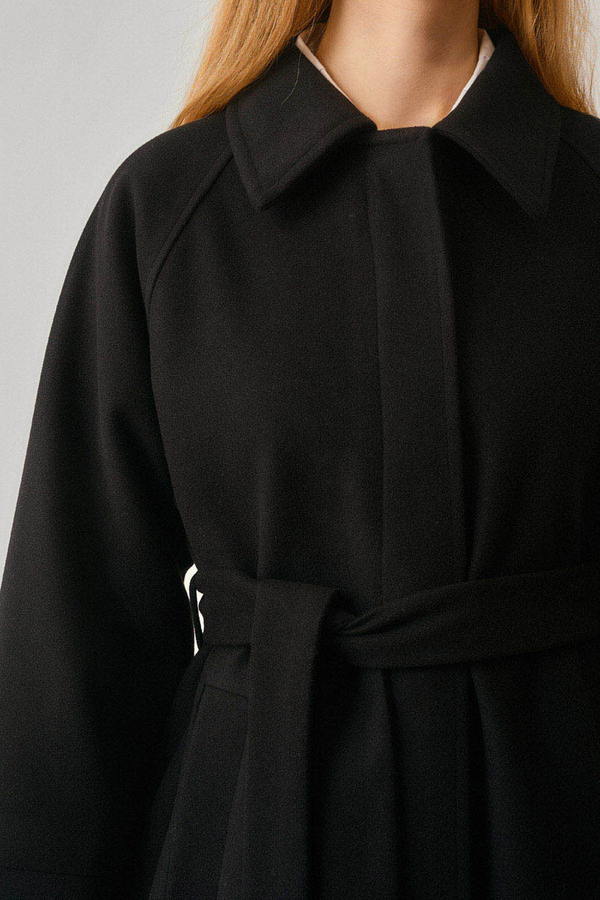 Raglan Sleeve Basic Coat Black - 2