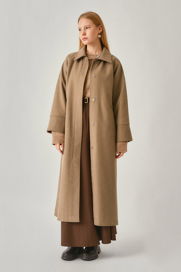 Raglan Sleeve Basic Coat Light Tan 