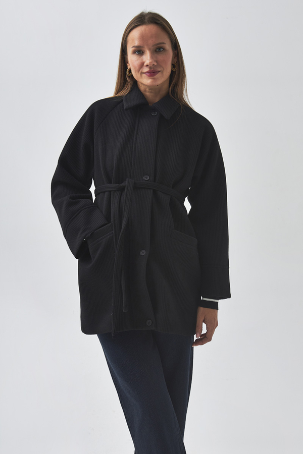 Raglan Sleeve Short Coat Black - 8