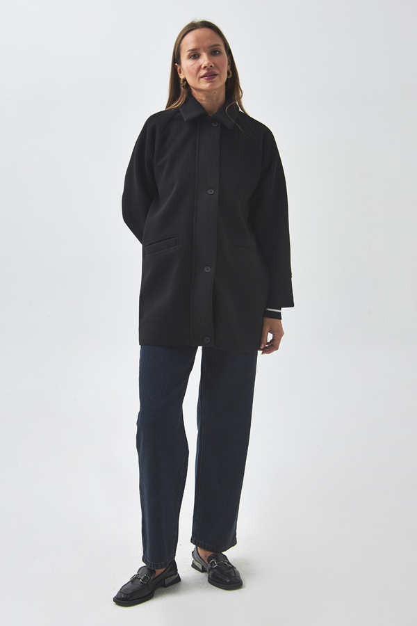 Raglan Sleeve Short Coat Black - 9