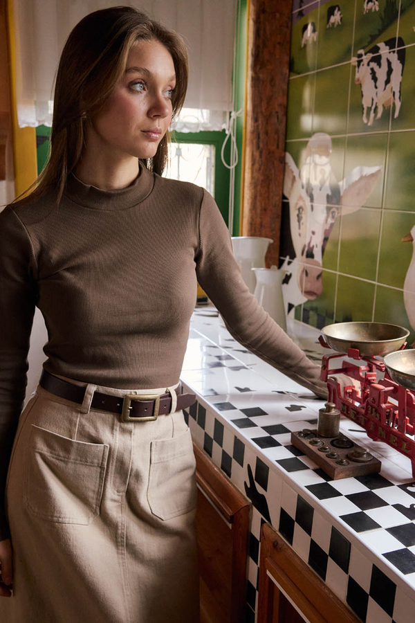 Ribbed Body Top Brown