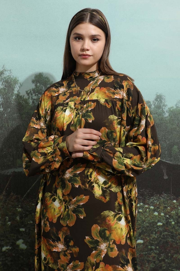 Robalı Desenli Elbise Kahverengi - 3