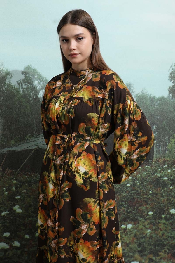 Robalı Desenli Elbise Kahverengi - 5