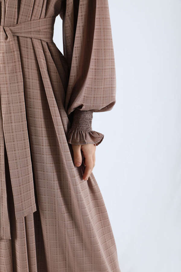 Ruffle Detailed Pleated Dress Mink - 4