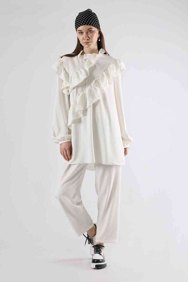 Frilly Suit Ecru - 1