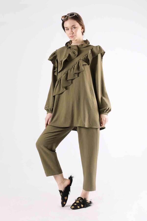 Frilly Suit Khaki - 3