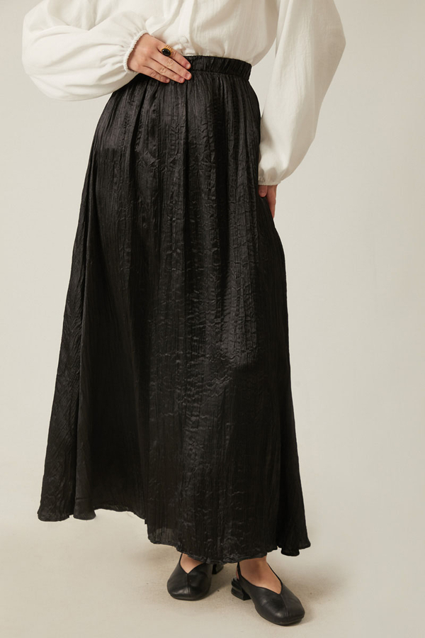 Satin Crushed Skirt Black - 2