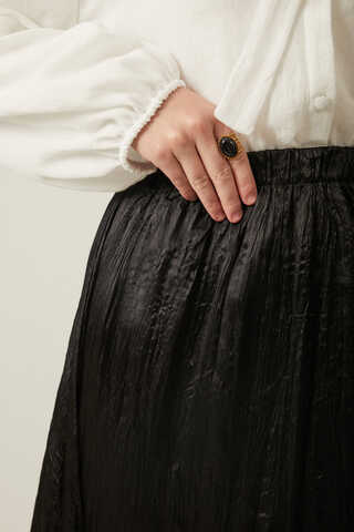 Satin Crushed Skirt Black - 8