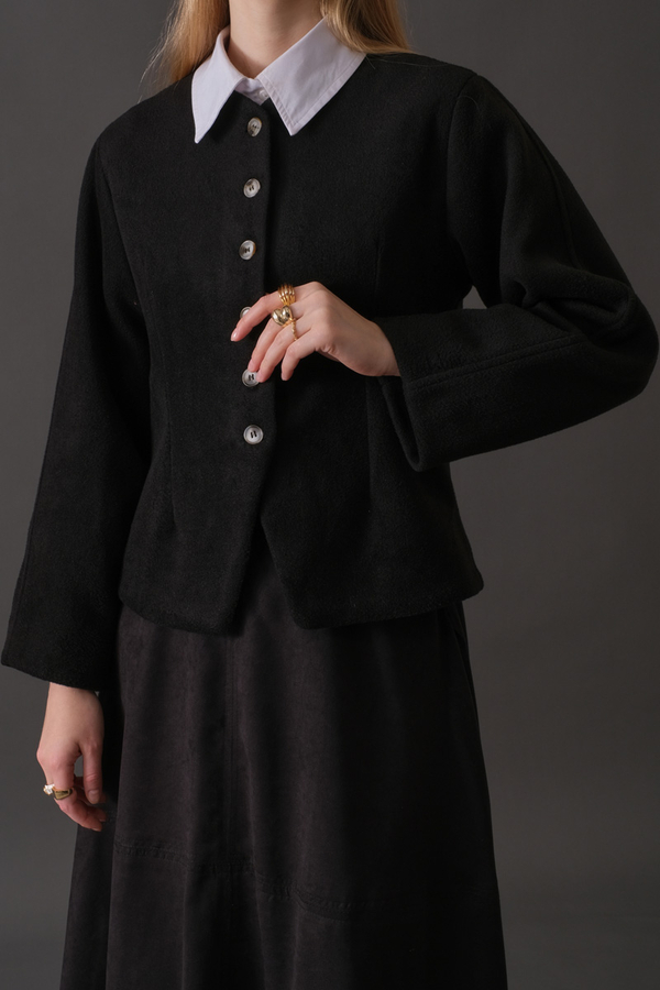 Short Jacket with Dart Detail Black - 7