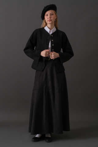 Short Jacket with Dart Detail Black - 10