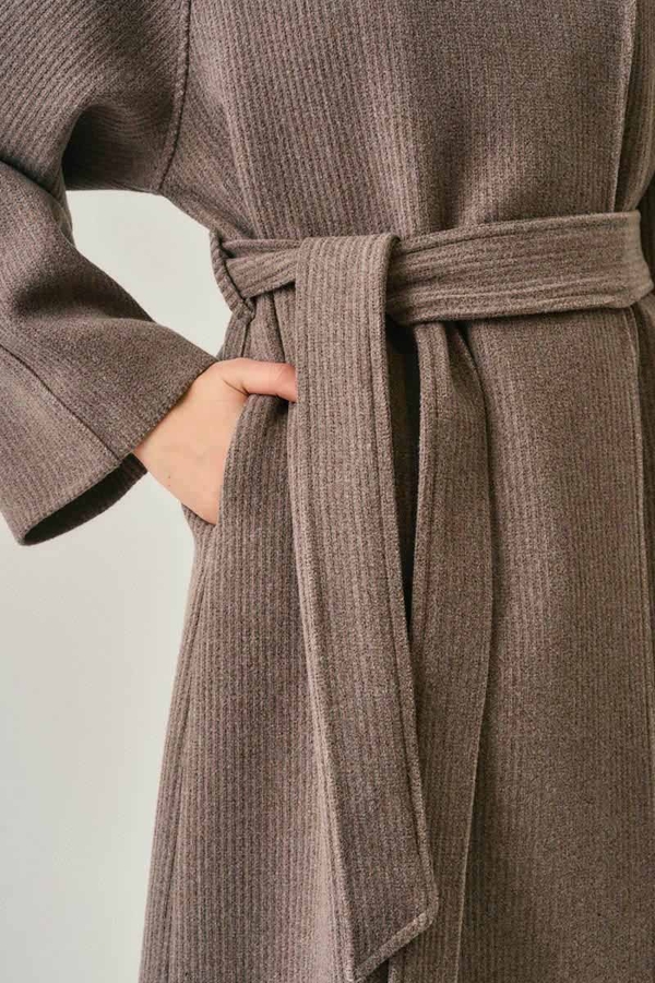 Single-Button Double-Breasted Coat Mink - 6