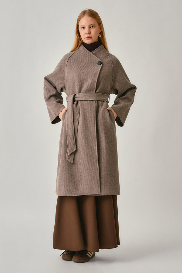 Single-Button Double-Breasted Coat Mink - 8