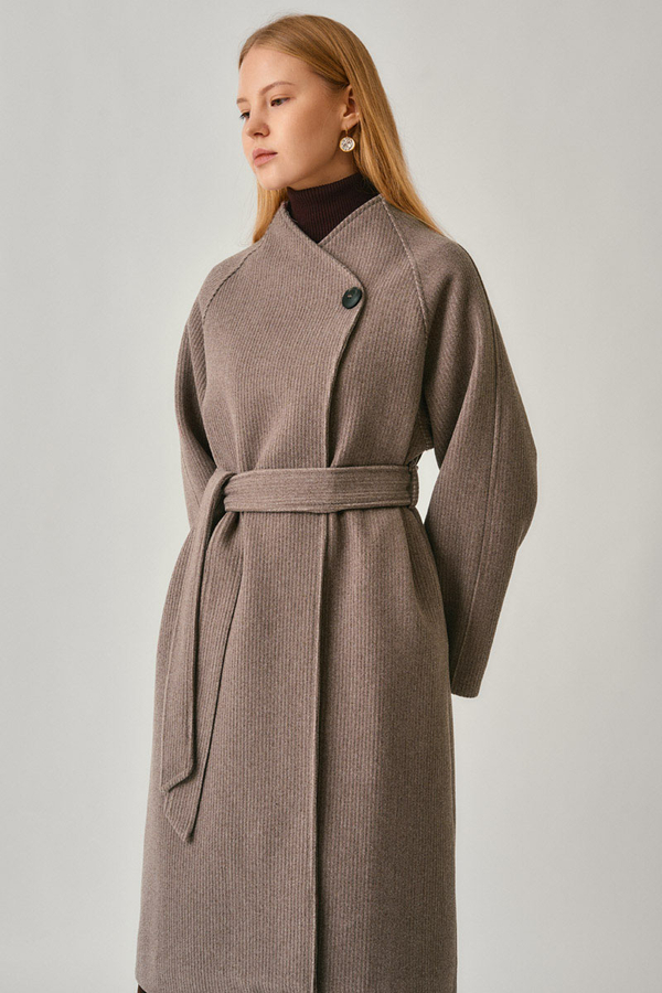 Single-Button Double-Breasted Coat Mink - 10