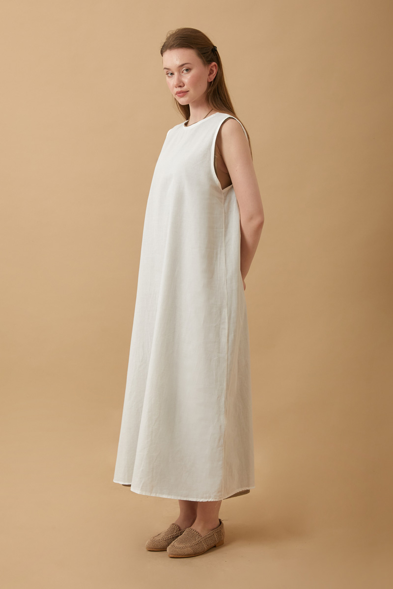 Sleeveless Long Vual Slip White