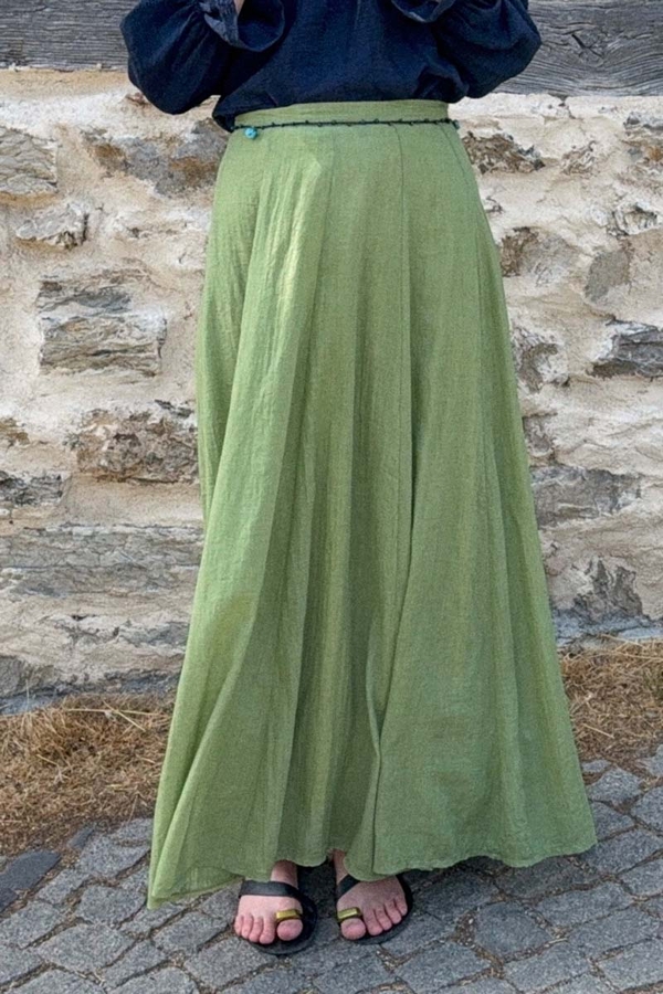 Soft Green Relaxed Skirt with Stitch Details - 8