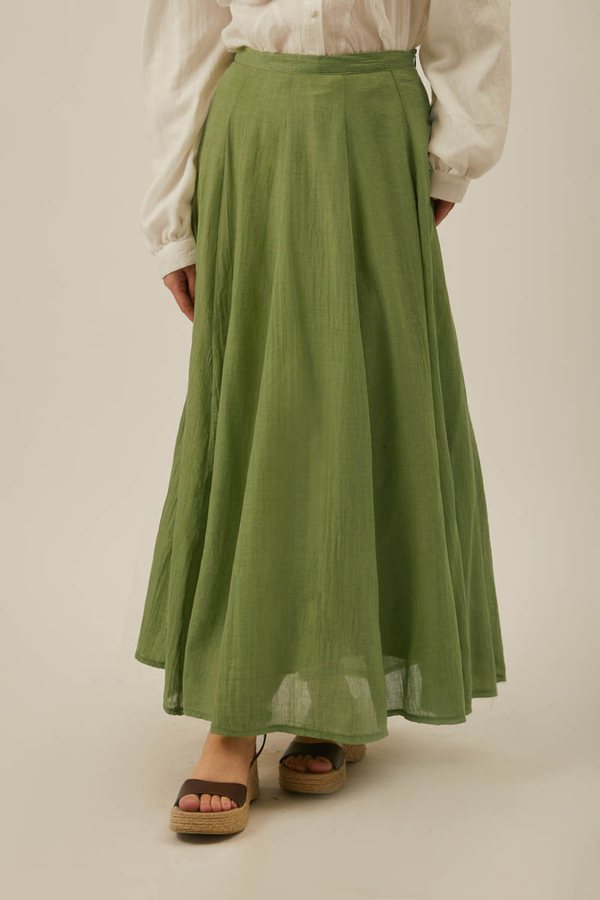 Soft Green Relaxed Skirt with Stitch Details - 11