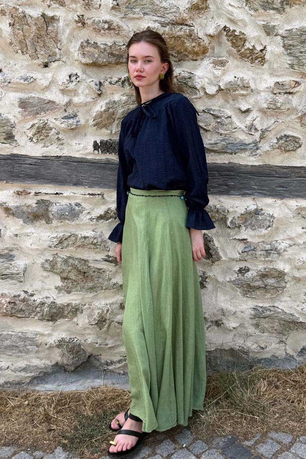 Soft Green Relaxed Skirt with Stitch Details - 2