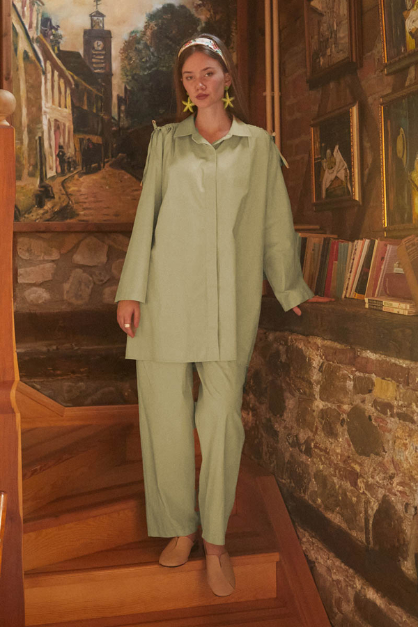 Soft Green Trouser Set with Gathered Shoulder Detail - 5