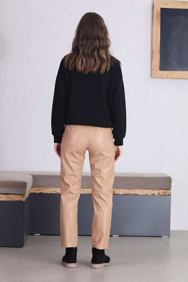 Seam Marked Leather Trousers Beige - 5