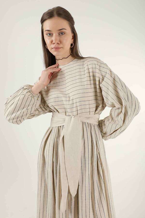 Striped Pleated Dress Black - 4