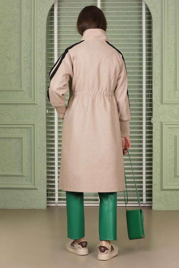 Striped Sleeve Stamp Coat Beige - 5