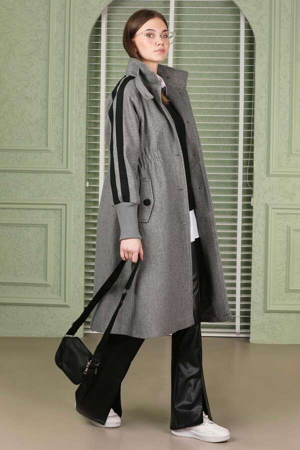 Striped Sleeve Stamp Coat Grey - 3