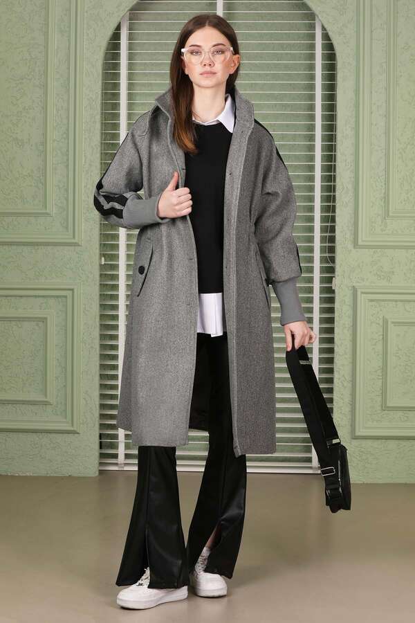 Striped Sleeve Stamp Coat Grey - 4