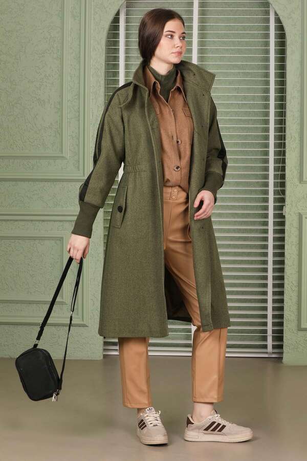 Striped Sleeve Stamp Coat Khaki - 1