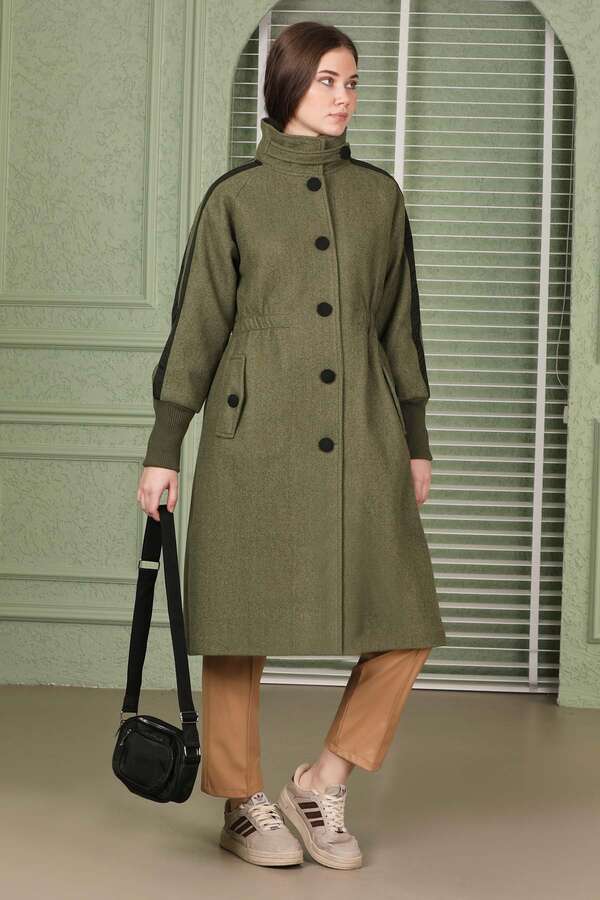 Striped Sleeve Stamp Coat Khaki - 4