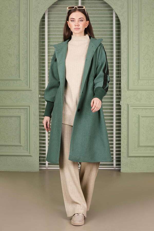 Striped Sleeve Stamp Coat Mint - 4