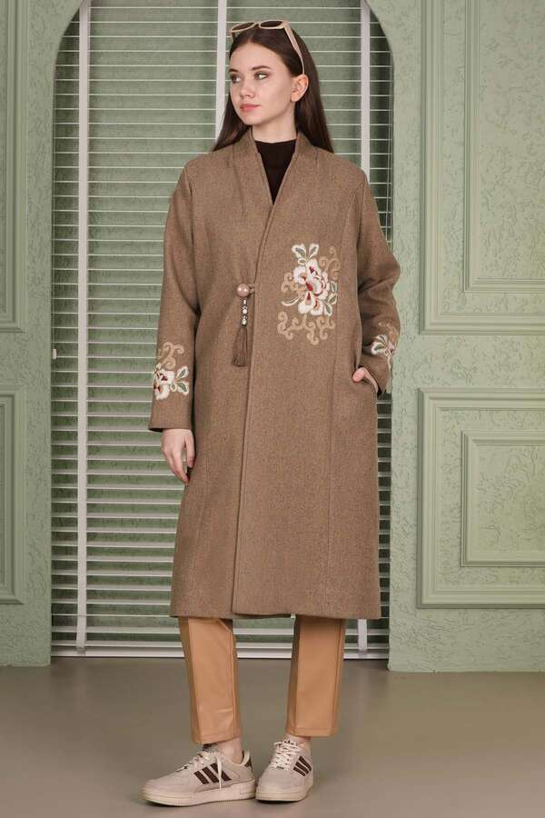 Tasseled Cachet Coat Brown - 1