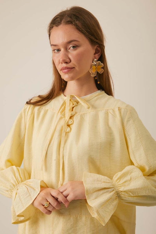 Textured Stripe Blouse Butter Yellow - 4