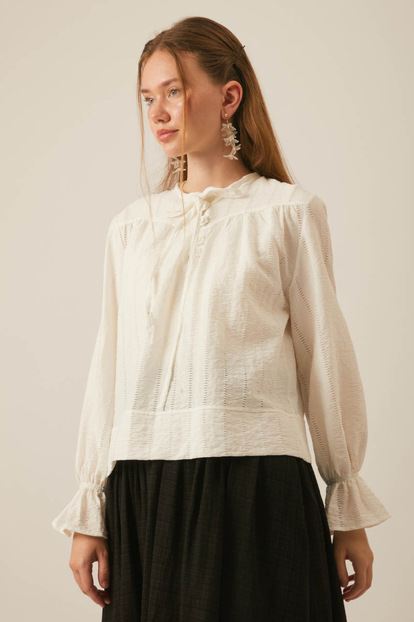 Textured Stripe Blouse White (1)