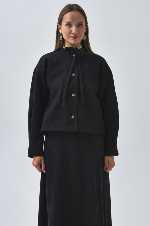 Tie Neck Short Jacket Black