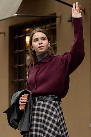 Turtleneck Cardigan Burgundy - 16