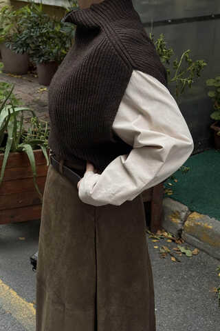 Turtleneck Knit Vest Dark Brown - 7