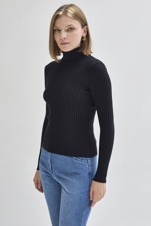 Turtleneck Premium Knit Body Black (1)