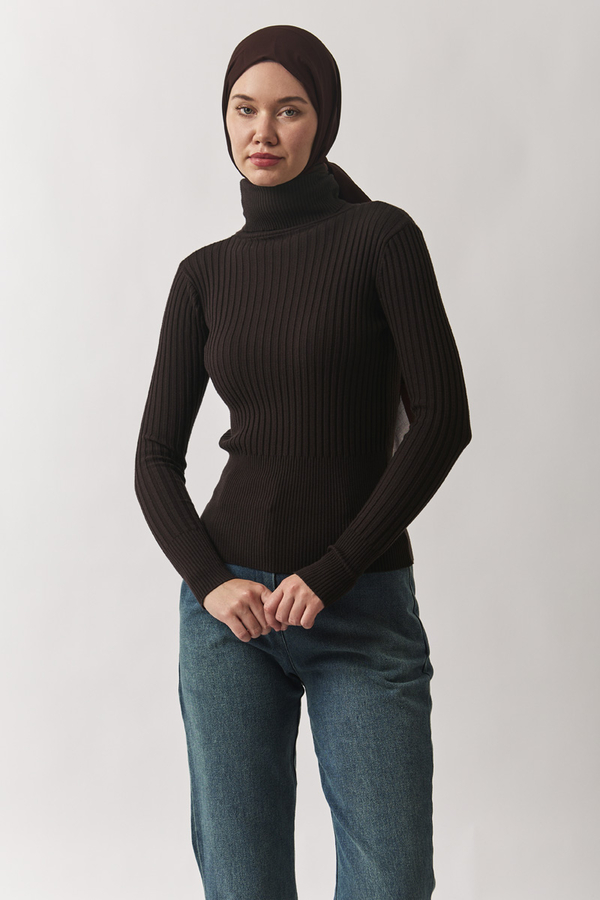 Turtleneck Premium Knit Body Brown - 13