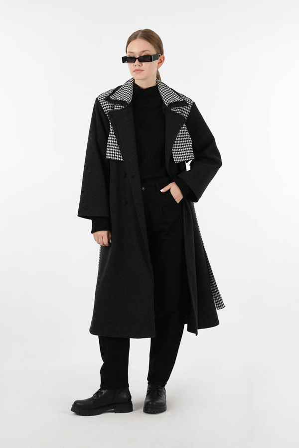 Tüvit Detaylı Kruvaze Kaban Siyah - 1