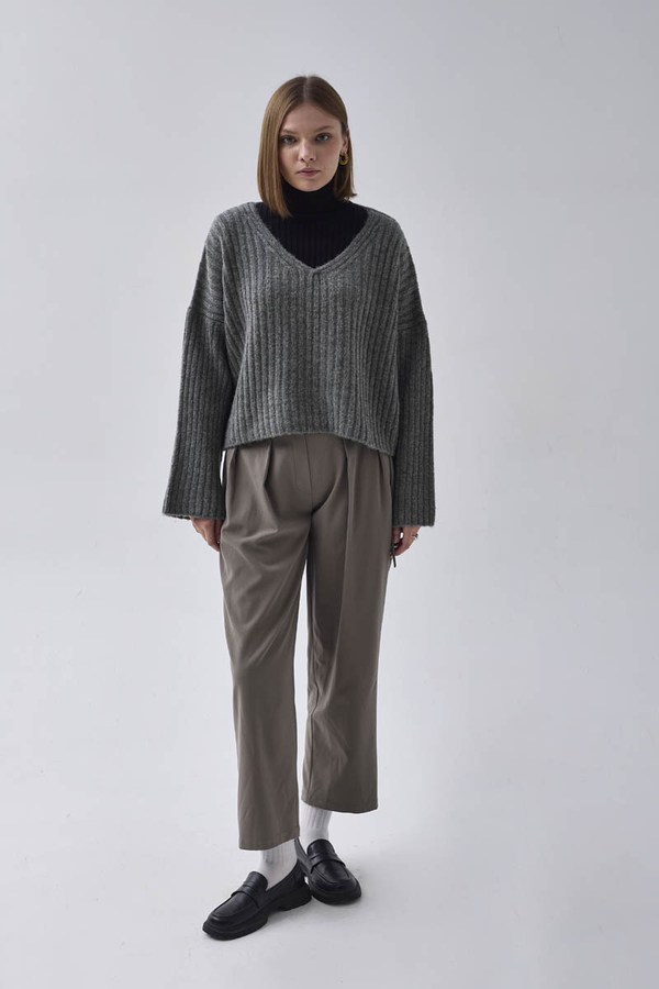 V Neck Crop Knit Sweater Anthracite - 3