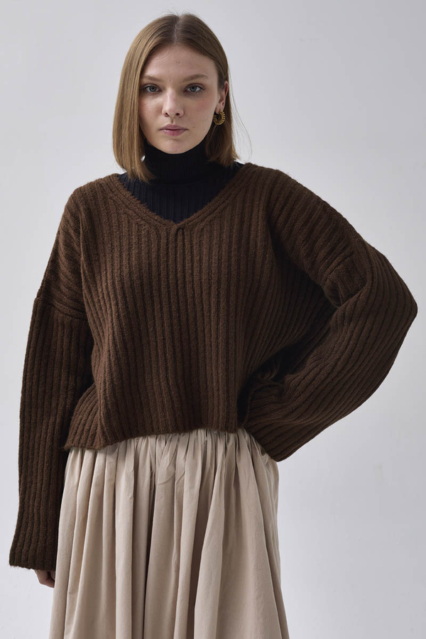 V Neck Crop Knit Sweater Brown - 6