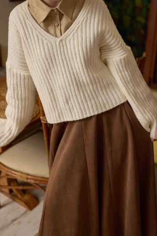 V Neck Crop Knit Sweater Ecru - 1