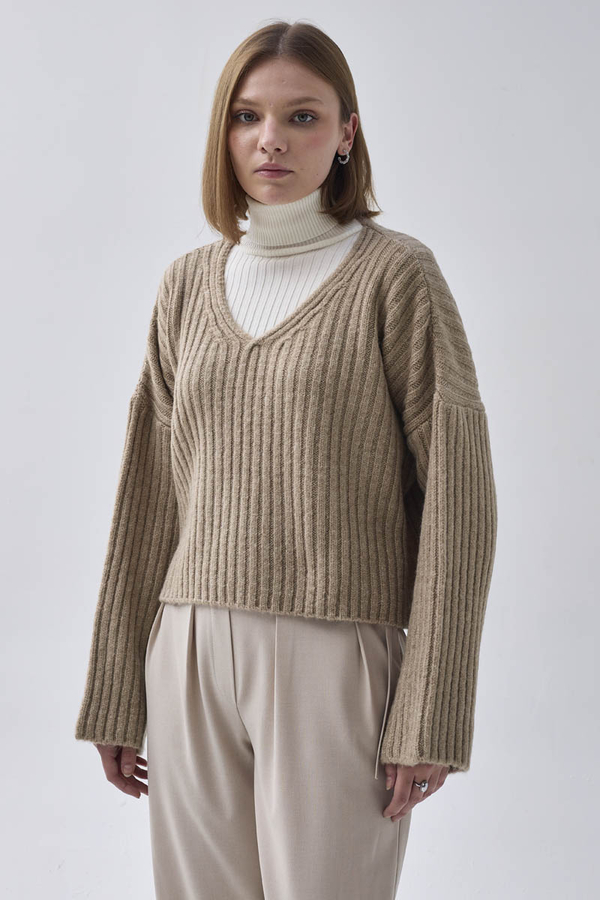 V Neck Crop Knit Sweater Mink - 8